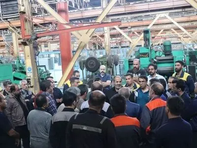 بازدید فرماندار تبریز از کارخانه «کمپرسور سازی» 