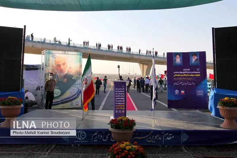 افتتاح پروژه بزرگ مجموعه پلهای شهید سلیمانی اصفهان توسط وزیر راه و شهر سازی 