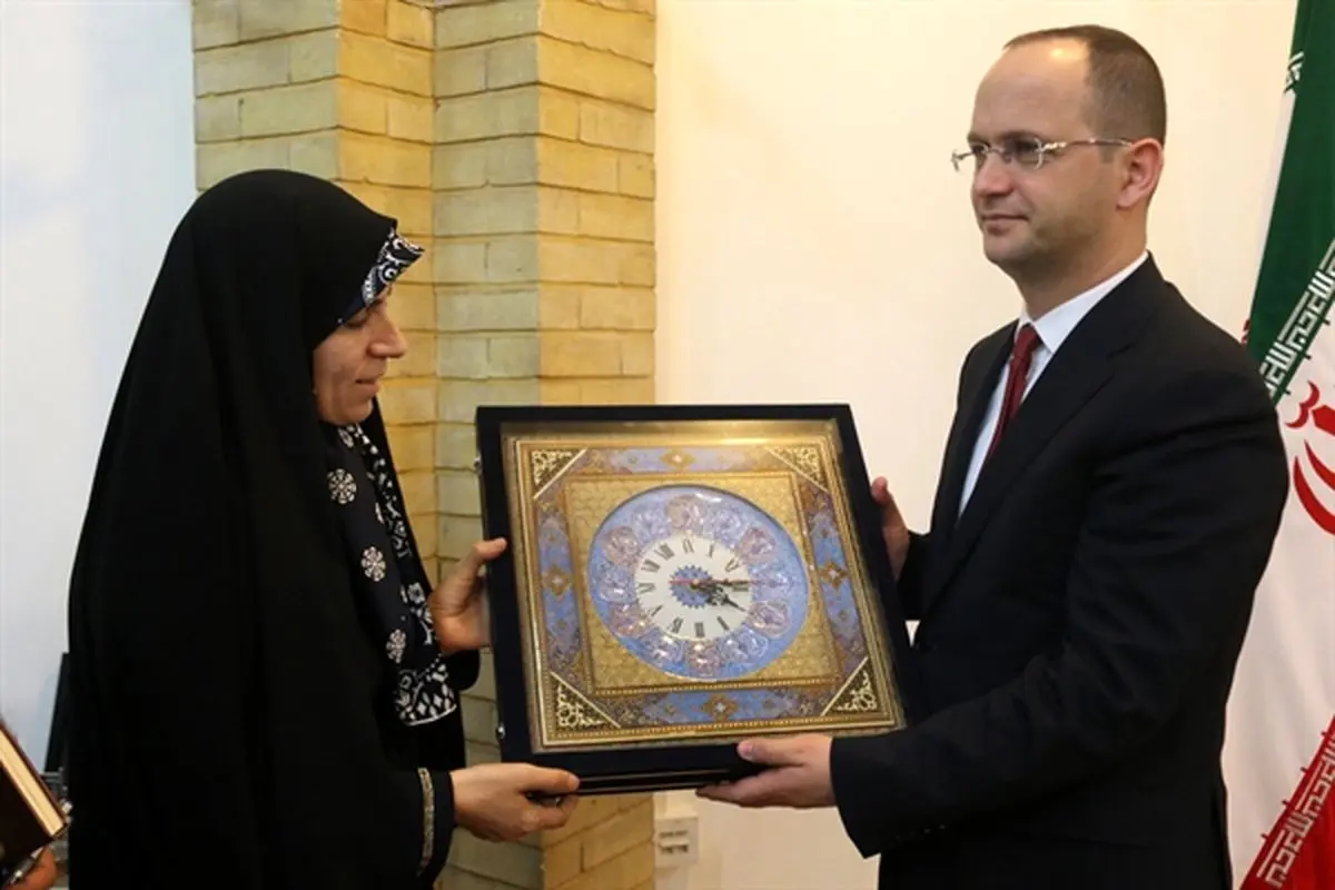آمادگی ایران برای تسهیل صدور و لغو روادید با آلبانی