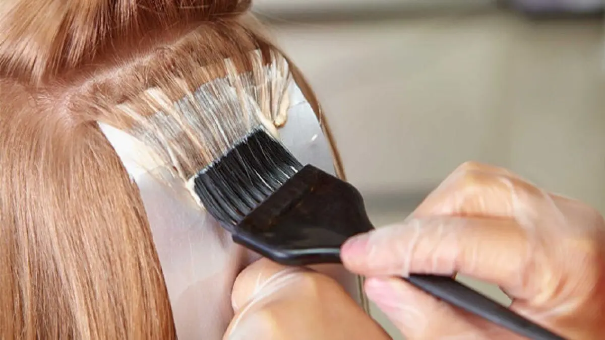 مراقبت از مو‌های دکلره شده 