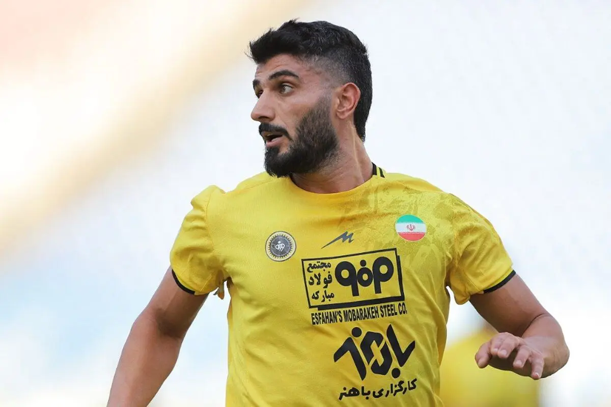 بیانیه سپاهان درباره حرکت منشوری زکی‌پور‌ مقابل پرسپولیس (ویدیو)