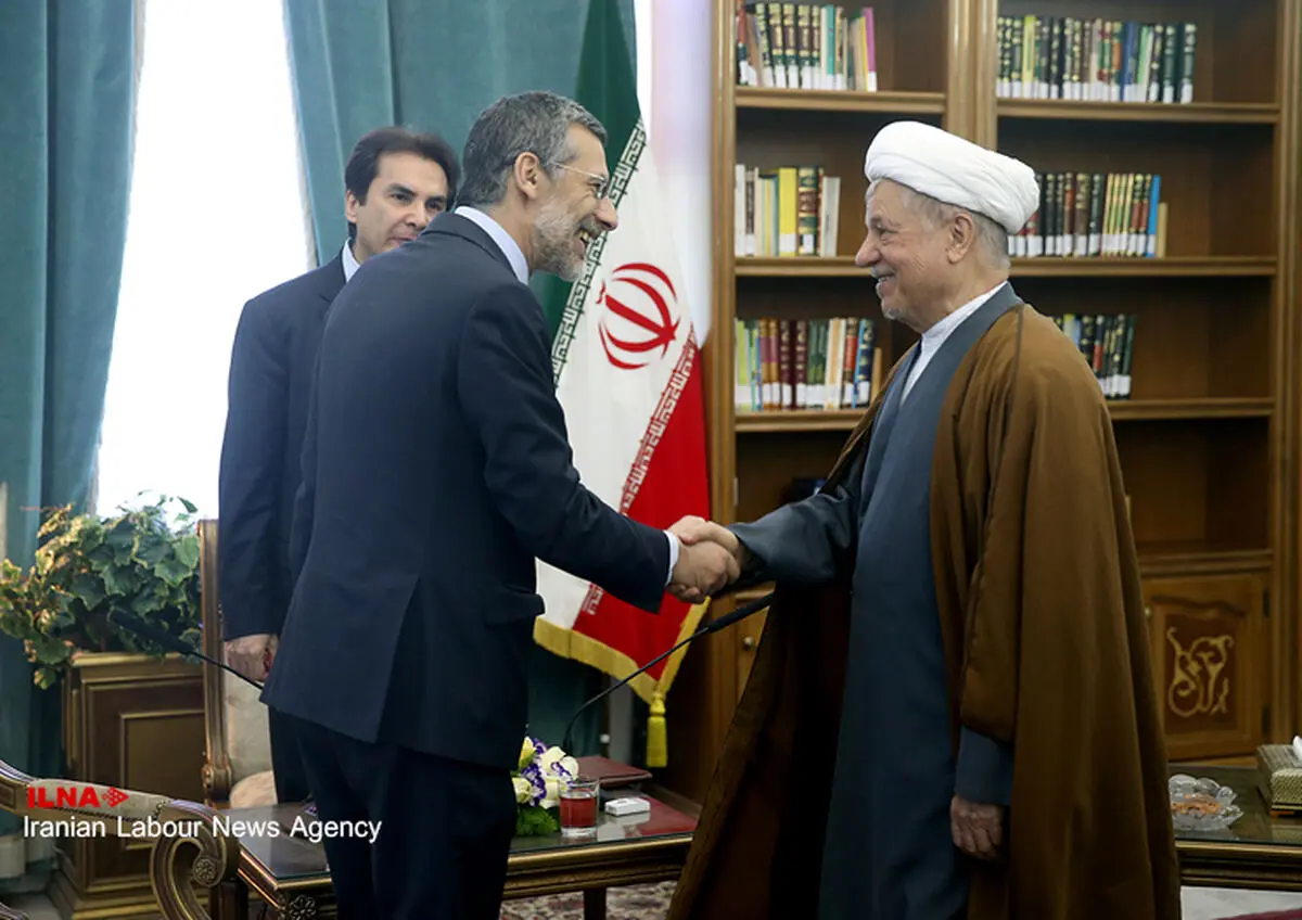 برای کاستن زهر تروریسم بدون چشم داشتی در یمن هزینه می‌کنیم