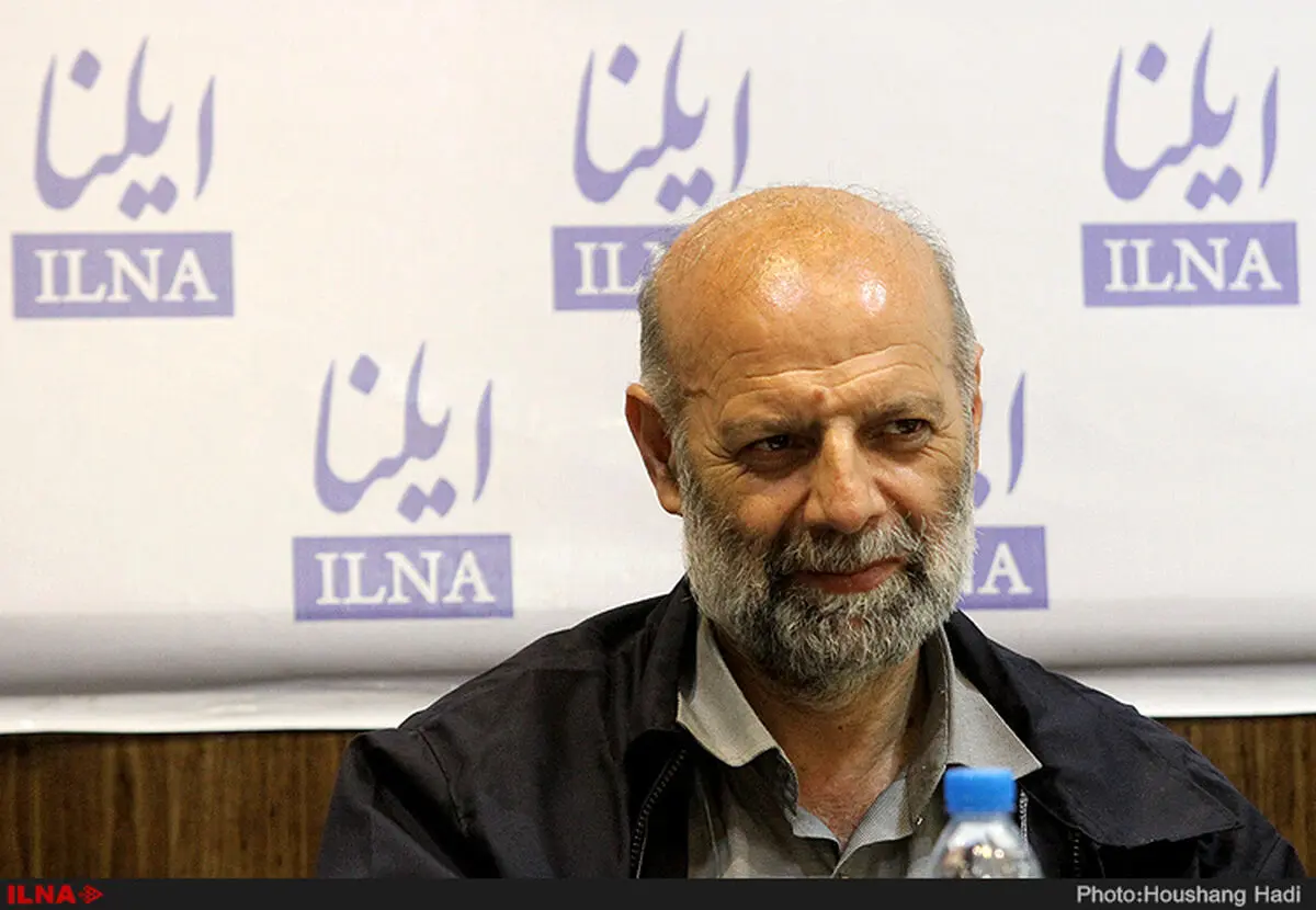 کارفرمایان ناقض قانونِ شوراها مجرم شناخته شوند/ مدیریت فروشگاه رفاه با اعضای شورای اسلامی کار گفتگو کند