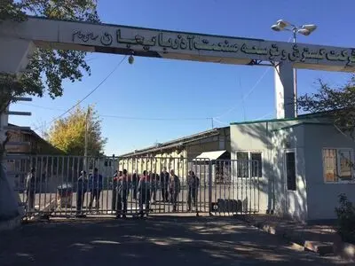 مانع توقیف کارخانه کمباین‌سازی تبریز شوید