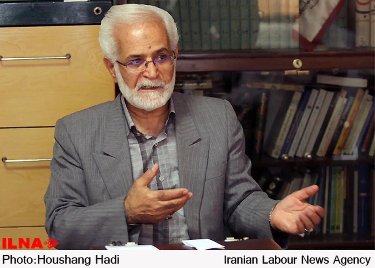 ‍پرداخت به‌موقع عیدی قانون است/ عیدی کارگران برخلاف پاداش داوطلبانه نیست