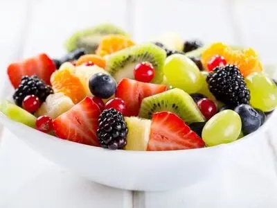 میان وعده‌ به کودک مان چه چیزی بدهیم؟