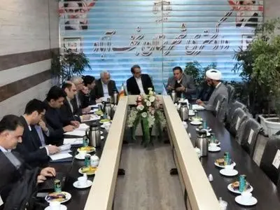 رئیس سازمان بازرسی در بازدید از دادگستری نجف آباد به درخواست‌های مردم رسیدگی کرد