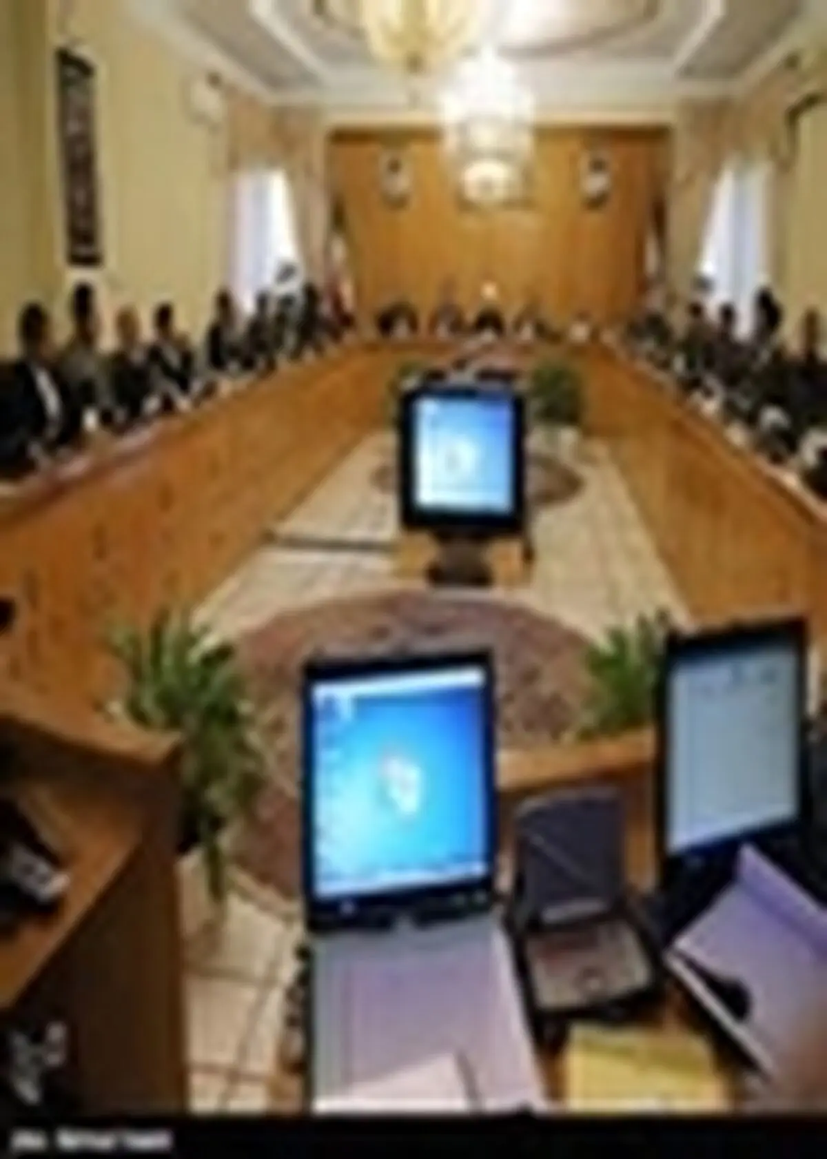 پنج شرکت و سازمان دولتی از فهرست اجرایی اصل ۴۴ خارج شد