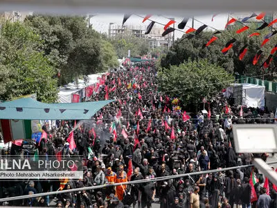 پیاده‌روی جاماندگان اربعین در تهران