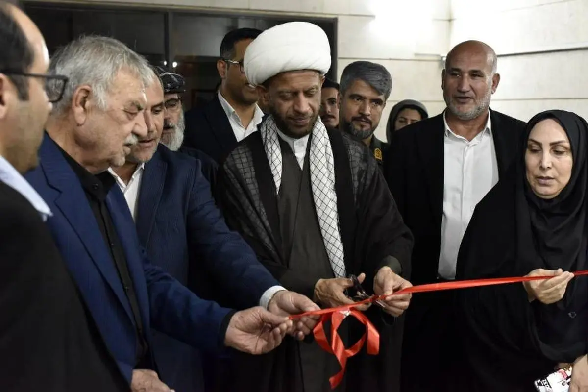 افتتاح نمایشگاه عکس‌هایی از فیلم‌های احمدرضا درویش در موزه جنگ خرمشهر