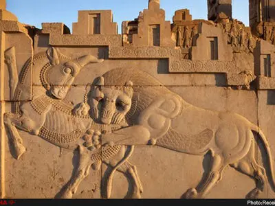 سندی که نشان دهد در ایران قربانی انسانی داشتیم، در دست نیست/ چرا ایرانیان «هوم» می‌نوشیدند؟