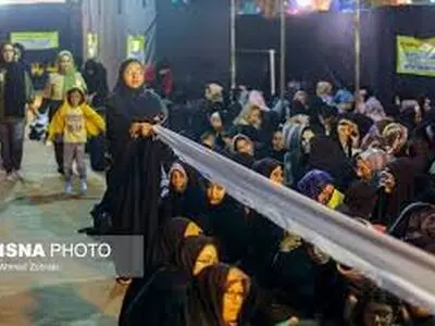 برپایی بلندترین سفره افطاری در تهران 