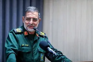  رسانه، روایت گر جنگ، در مرکز یک میدان نبرد است