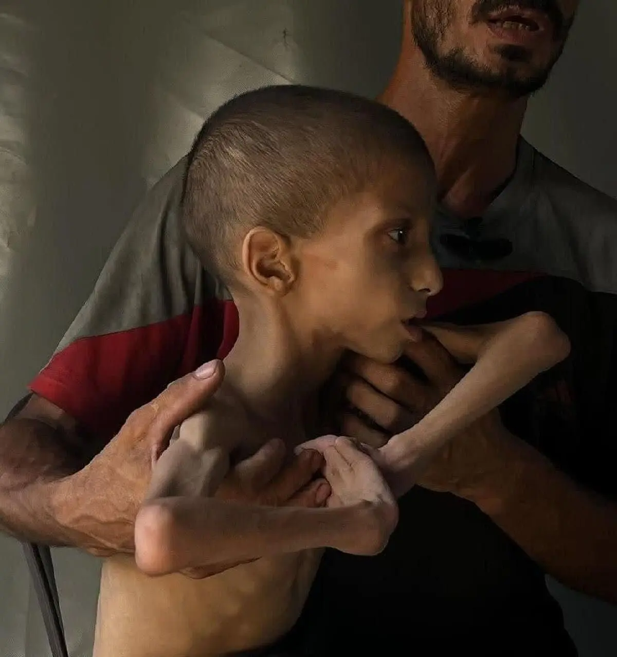 «نافذ» زنده زنده می‌سوزد