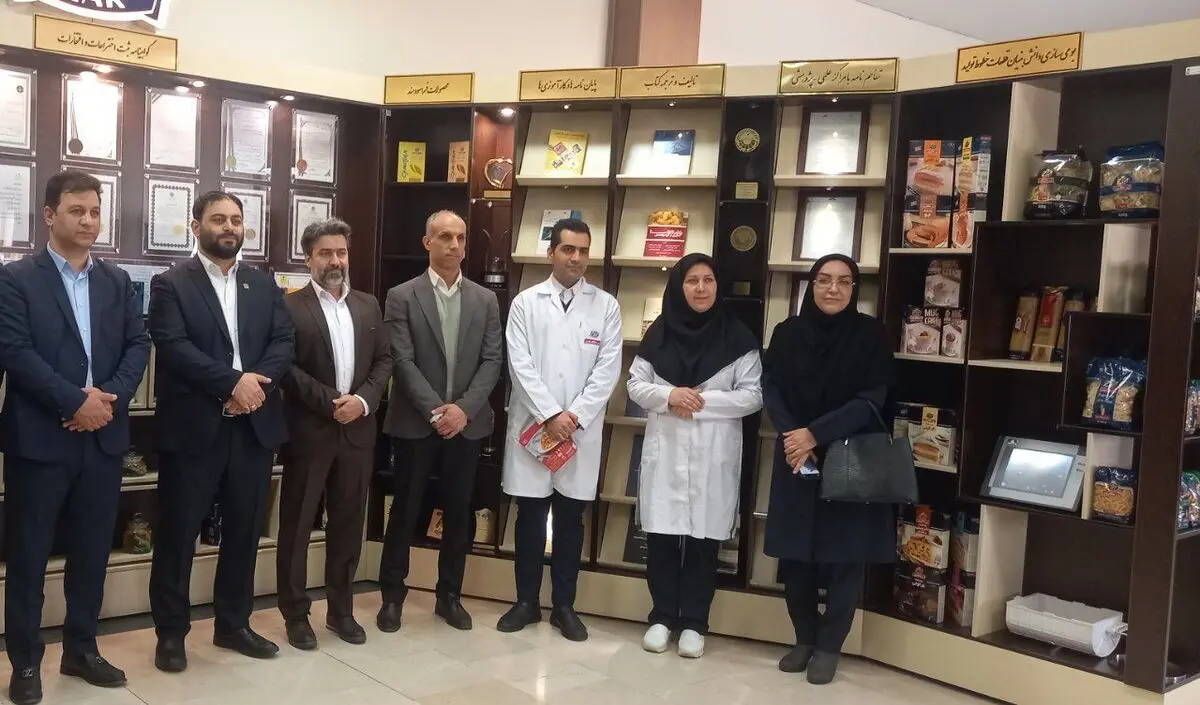 چهار واحد تولیدی البرز با ارزیابی کمیته فنی سازمان ملی استاندارد، حائز رتبه برتر شدند/شرکت‌های دانش‌بنیان برای کسب پروانه دانش‌نماد اقدام کنند

