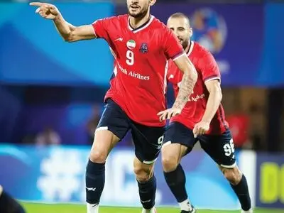 بازگشت مهاجم استقلالی به خانه