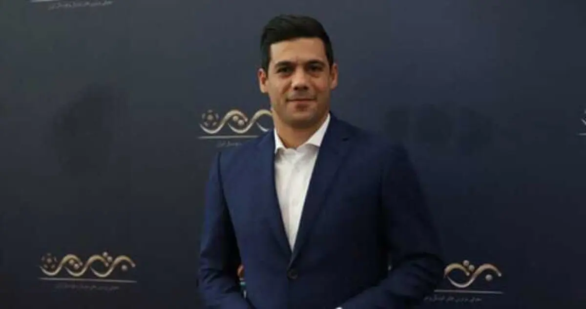 بشار با توافقی که قبلاً شده بود از تیم جدا شد/ قطار پرسپولیس بزرگ در حال حرکت است/ برای پنجمین قهرمانی پیاپی می‌جنگیم
