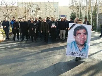 سوگنامه‌ای برای پایان روحانی؛ خداحافظی با مرد تنها