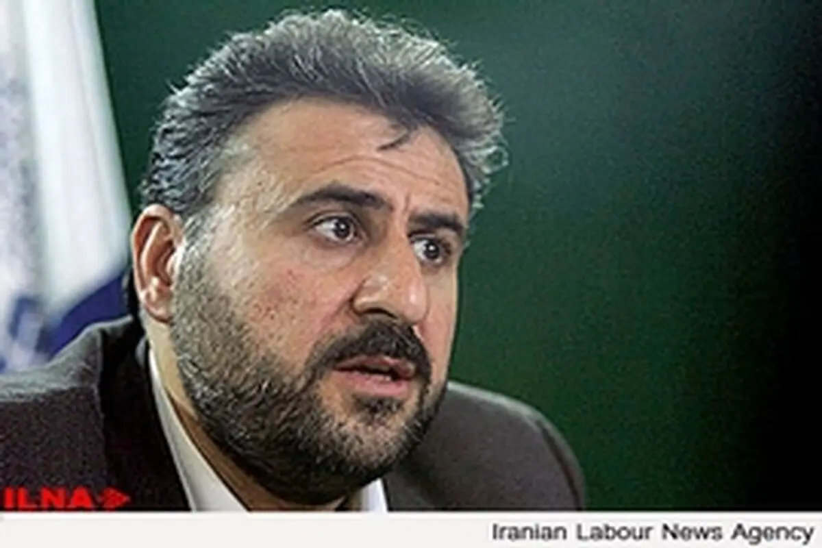 نباید در برابر آفت ورود تندروها به سیاست خارجی کوتاه آمد