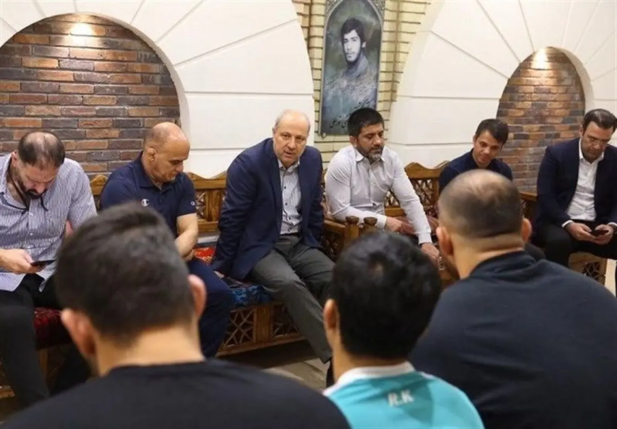 بازدید مناف هاشمی از اردوی تیم‌های ملی کشتی
