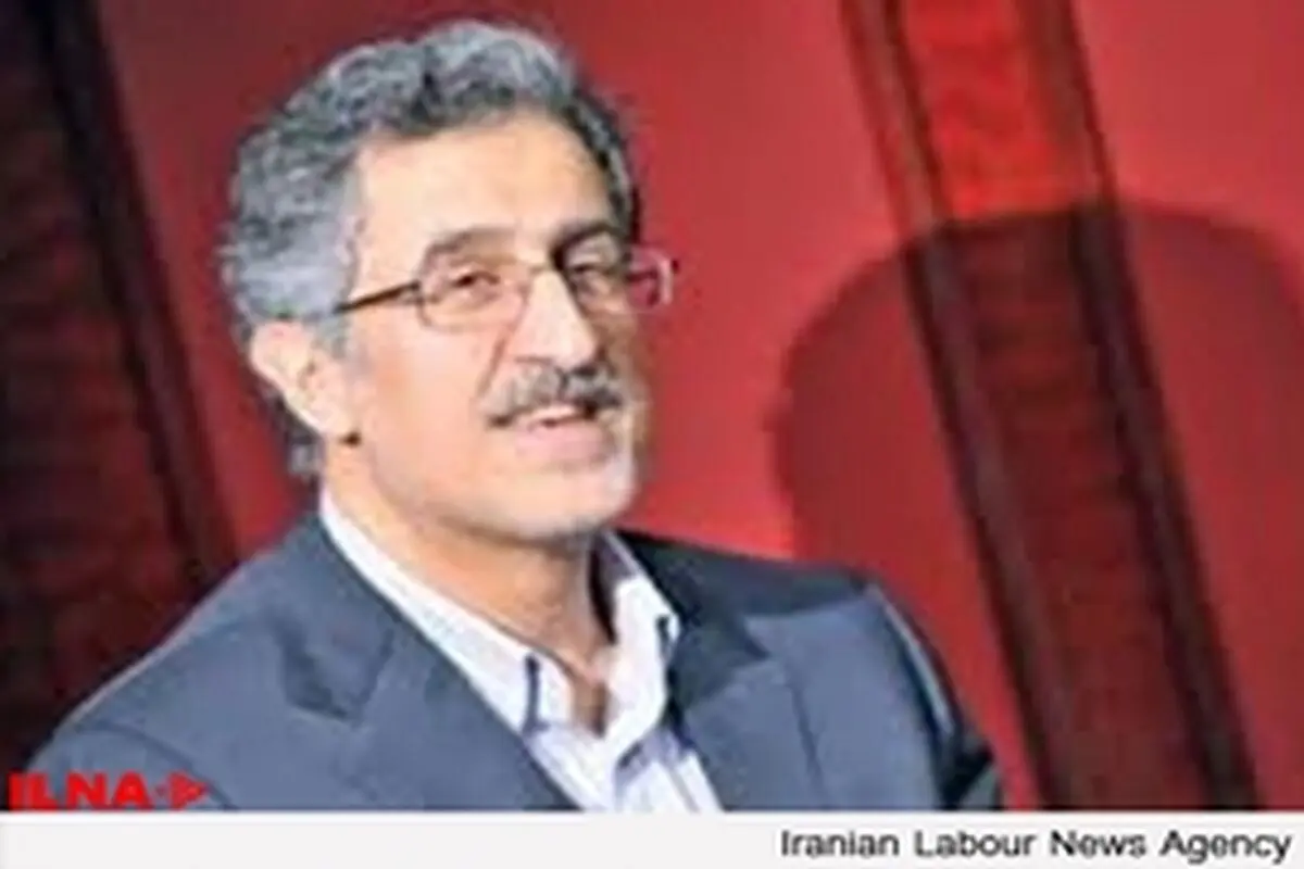واردات خودرو از مناطق آزاد درآمدهای دولت را تهدید می‌کند