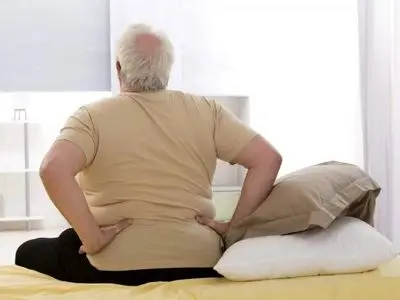 چند نکته ساده برای جلوگیری از کمردرد و گردن‌درد پس از خواب 