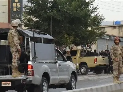 کشته شدن سه نظامی پاکستان در درگیری با افراد مسلح