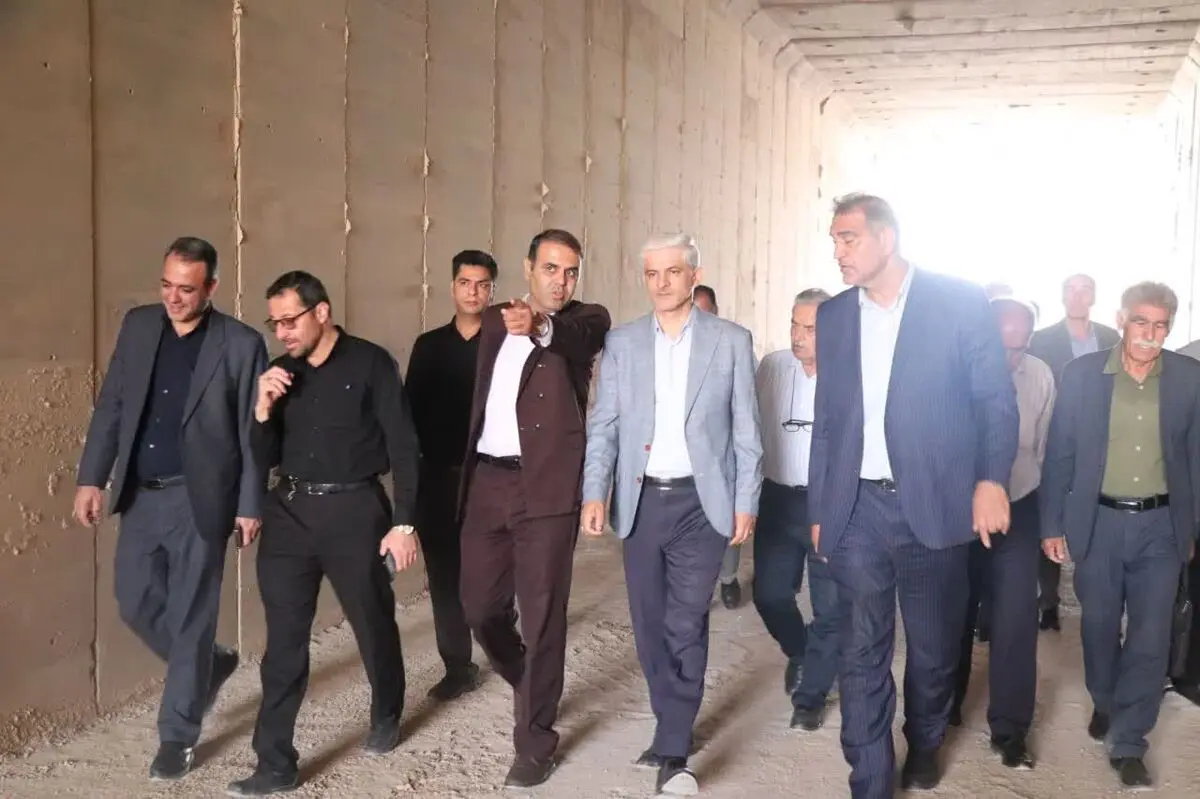 ۴۸ ساعت؛ مهلت جابجایی لوله‌های آب در تقاطع شهرک صنعتی شماره یک خرم‌آباد 