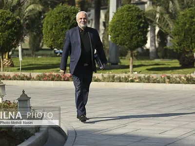 بیش از ۲۹ هزار جانباز بالای ۵۰ درصد در کشور داریم/ توجه به شعار سال ۱۴۰۴ در برنامه‌های بنیاد شهید 