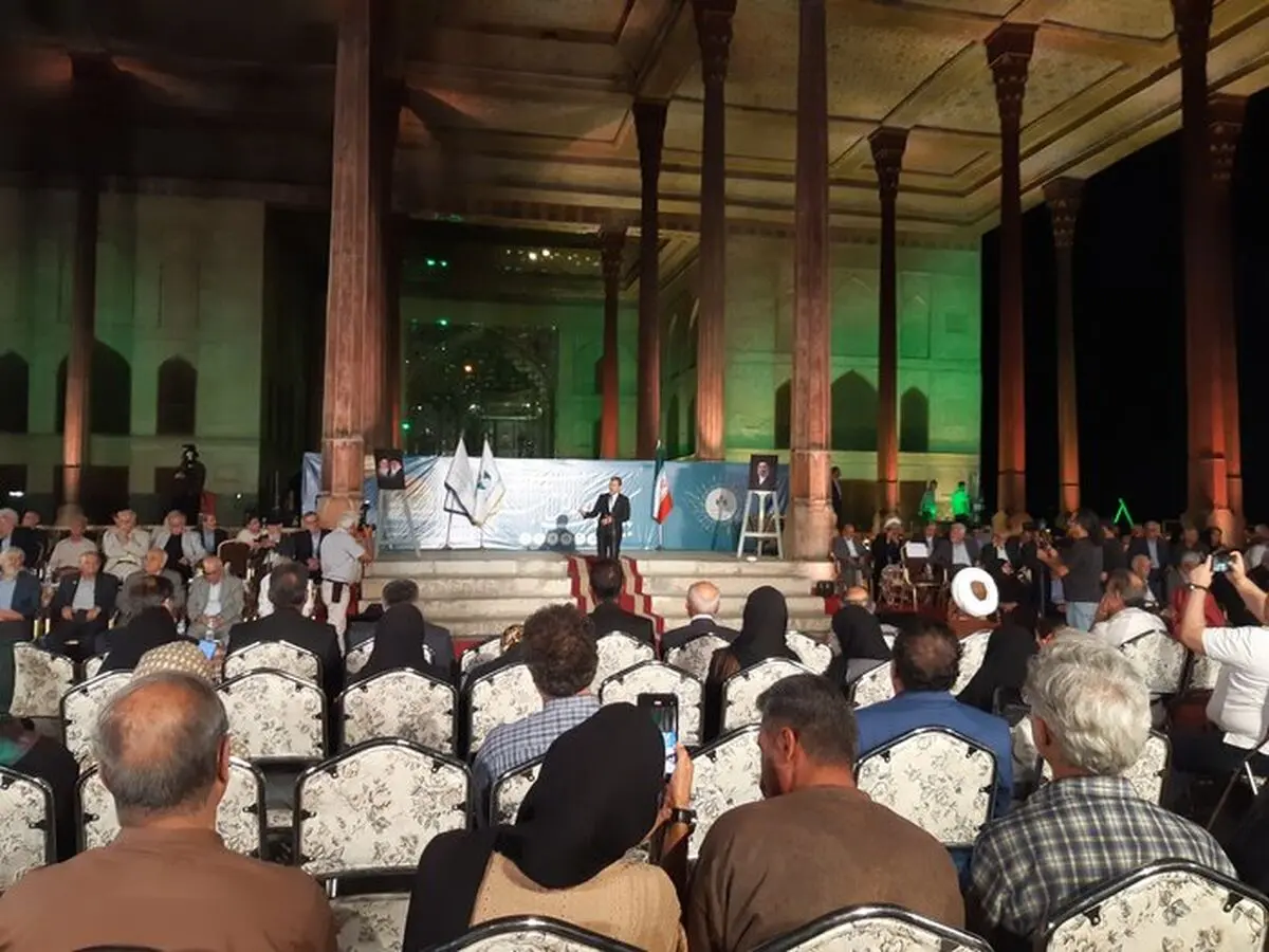 تجلیل از نام آوران اصفهان در رویداد «هفت بحر هنر»