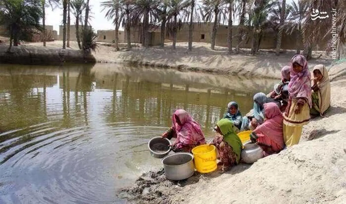 سیستان و بلوچستان؛ رتبه آخر دسترسی به آب شرب کشور/ ‌کاهش مرگ و میر کودکان دشتیاری با حصار‌کشی دور هوتک‌ها/ زمین‌های اهالی را به افراد دوتابعیتی واگذار کردند