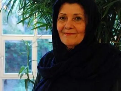 منیژه محامدی از عضویت در خانه تئاتر استعفا داد/خانه تئاتر خانه برخی افراد خاص شده و رابطه بر آن حکم فرماست