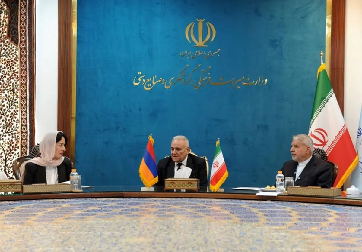 صالحیامیری: روابط فرهنگی، میراثی و گردشگری با ارمنستان تقویت میشود/ آندریاسیان: ایران خانه جامعه ارامنه است