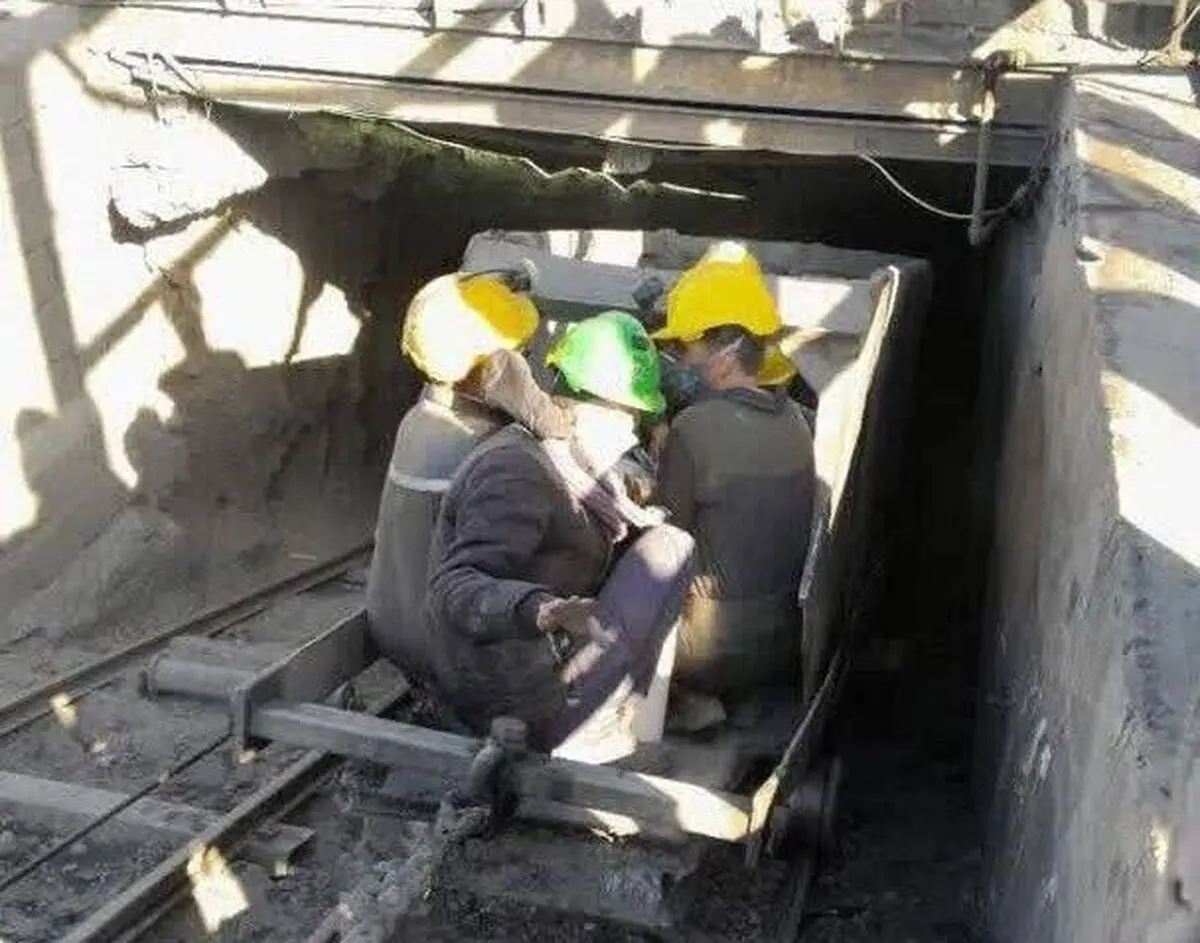 نشت گاز گوگرد؛ علت ریزش معدن کوشک بافق/ اداره کار در حال بررسی ماجرا