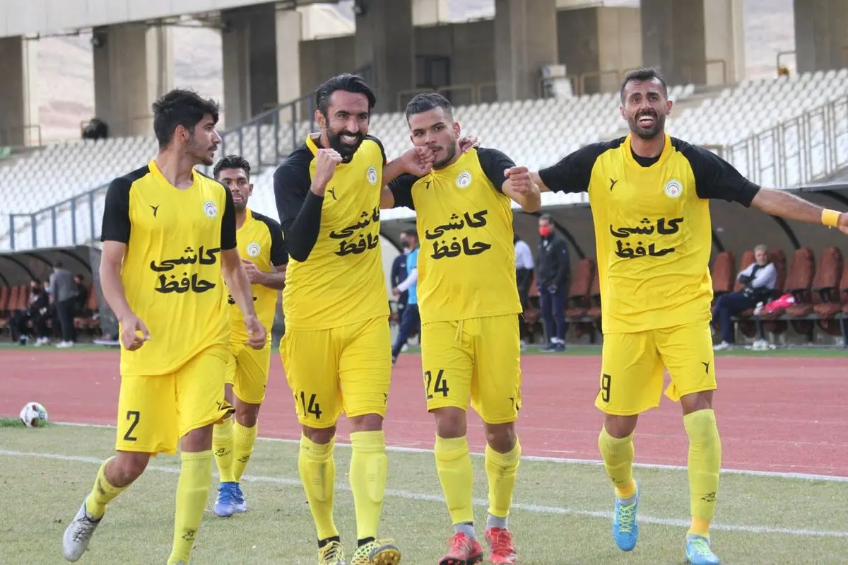 ویدئو: جشن قهرمانی و صعود فجرسپاسی به لیگ برتر