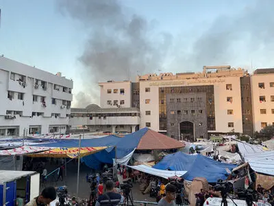 Israeli regime forces storm al-Shifa hospital in Gaza Strip