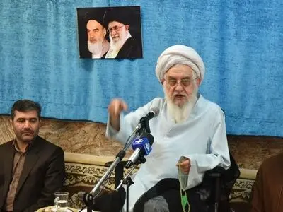 مسؤولان با تمام توان به محرومان کمک کنند
