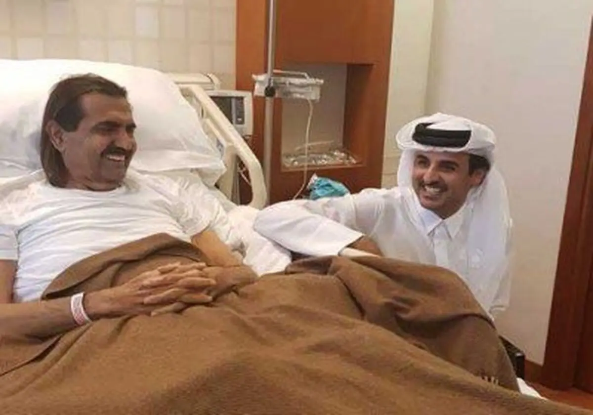 امیر قطر از پدرش عیادت کرد