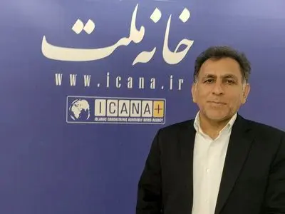 یک پای دولت وفاق لنگ و پای دیگرش پیر و فرتوت است