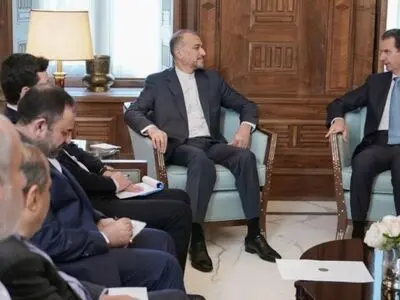 الرئیس السوري یستقبل وزیر الخارجیة الإیراني ویبحث معه العلاقات الثنائیة