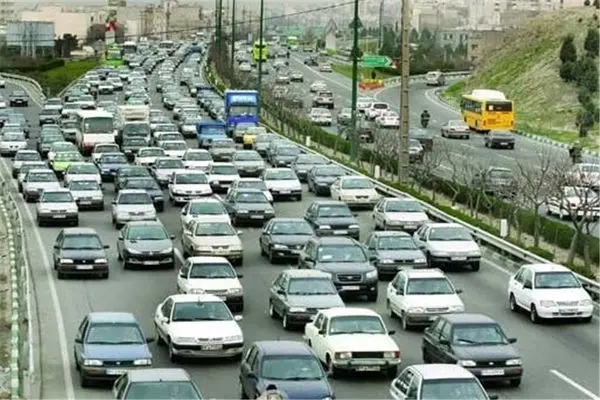 ثبت 14 میلیون تردد خودرویی در جاده‌های استان مرکزی 