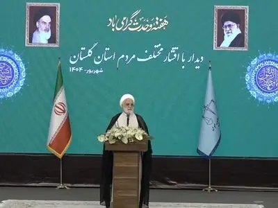 باید از تولیدکنندگان محصولات کشاورزی، دامپروری و صنعتی حمایت کنیم