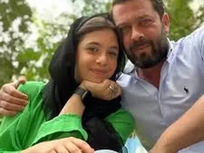 عکس‌های پدر و دختری نفس بازغی در کنسرت خواننده معروف