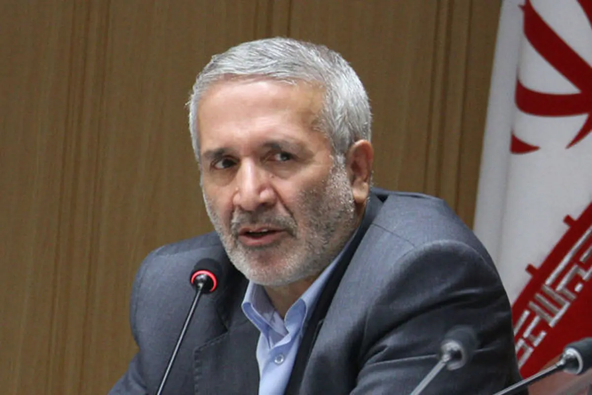 هیچ یک از محتواهای درسی حذف و به سال آینده منتقل نمی‌شوند