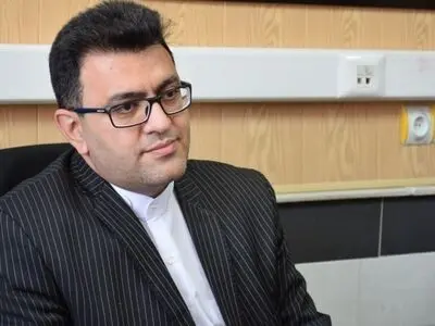 سرمنشأ قاچاق دارو در رده‌های بالاتر از مراکز توزیع‌کننده و داروخانه‌ها است/ سلامت یک بحث امنیتی است