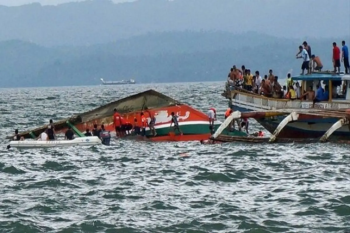 افزایش تعداد قربانیان غرق شدن یک کشتی در فیلیپین به ۱۵ نفر
