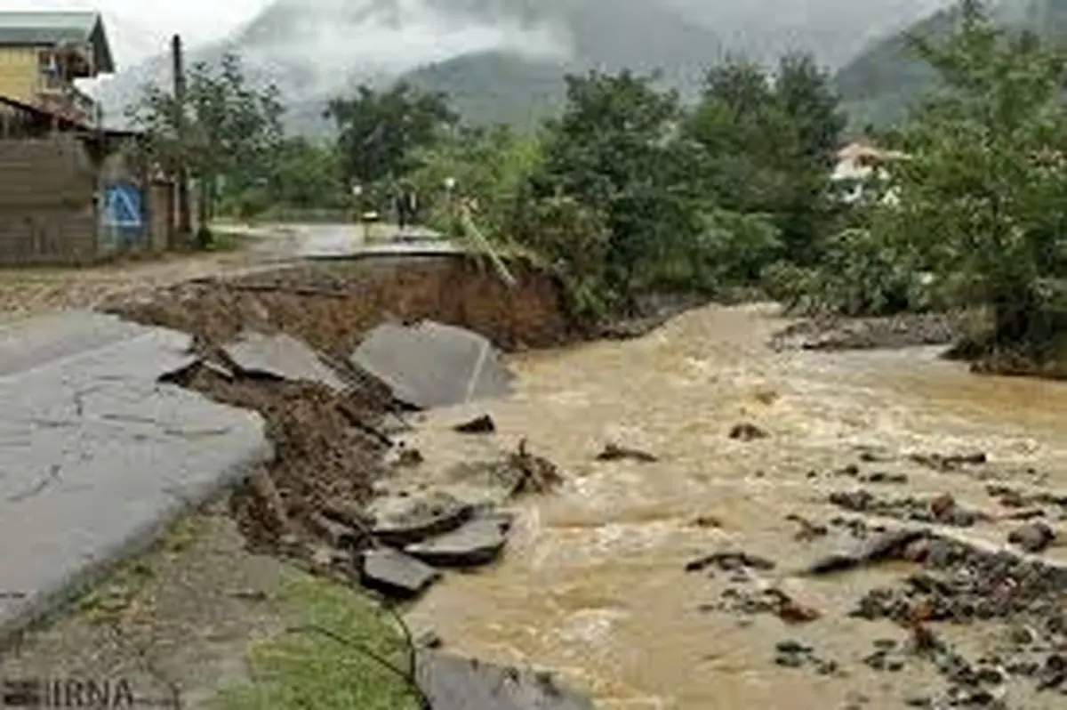 خسارت بیش از ۱۴ دهنه پل بزرگ و کوچک بر اثر سیلاب در دلفان 