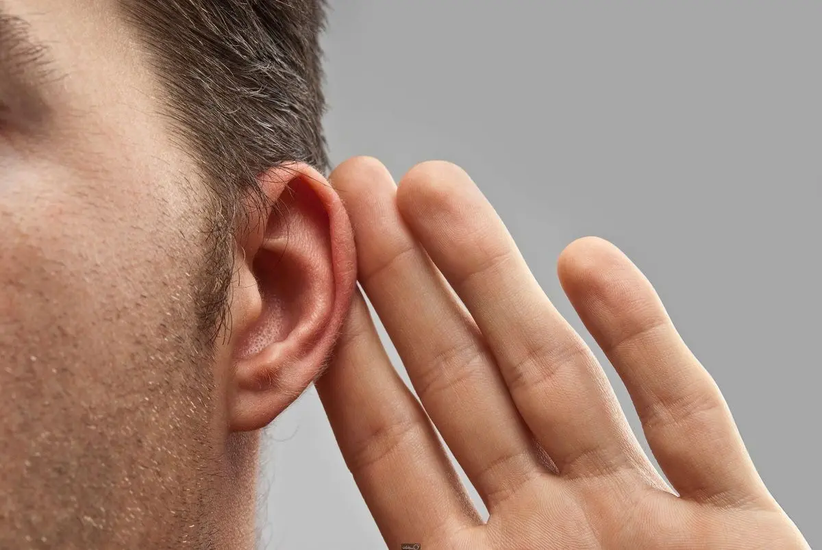 عوارض ماندن آب در گوش