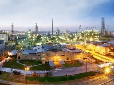 پایان موفقیت آمیز تعمیرات پتروشیمی امیرکبیر با تحقق اولین‌های بسیار + ویدیو