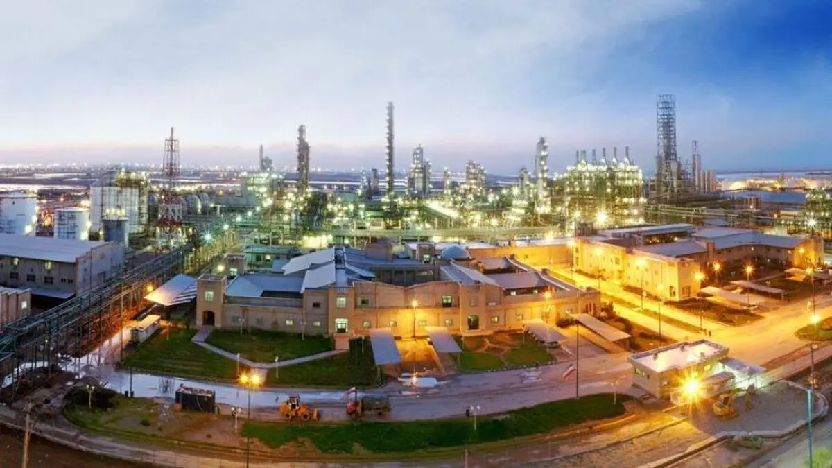 پایان موفقیت آمیز تعمیرات پتروشیمی امیرکبیر با تحقق اولین‌های بسیار + ویدیو